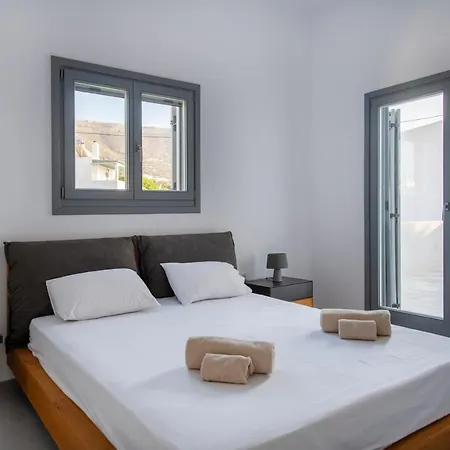 Parikia's Crossroad 3 Bedroom House Διαμέρισμα Πάρος